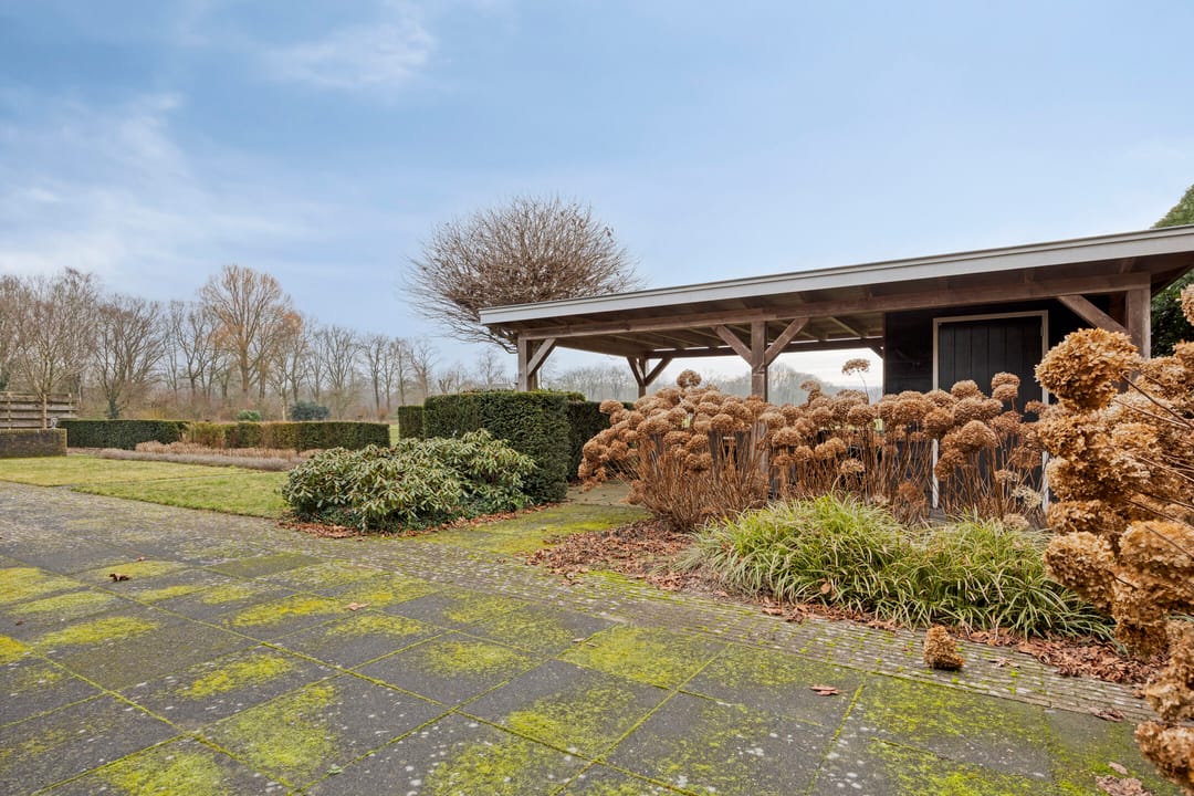 Photo 61 of Eekwal 8