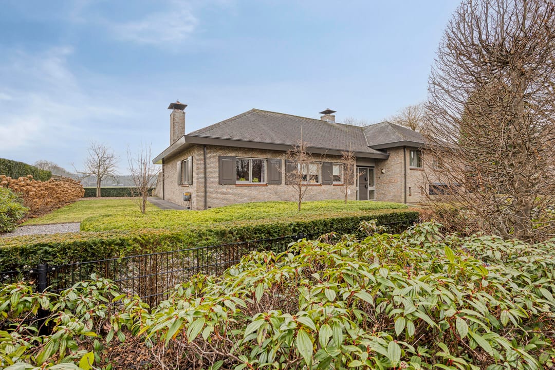 Photo 73 of Eekwal 8