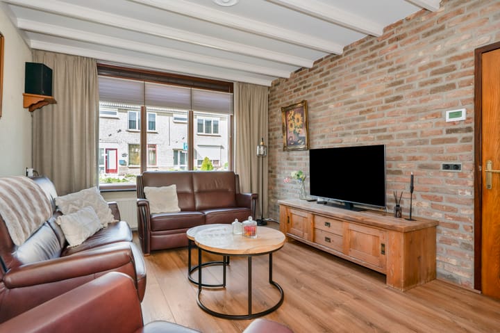 Photo 3 of Crerarstraat 9