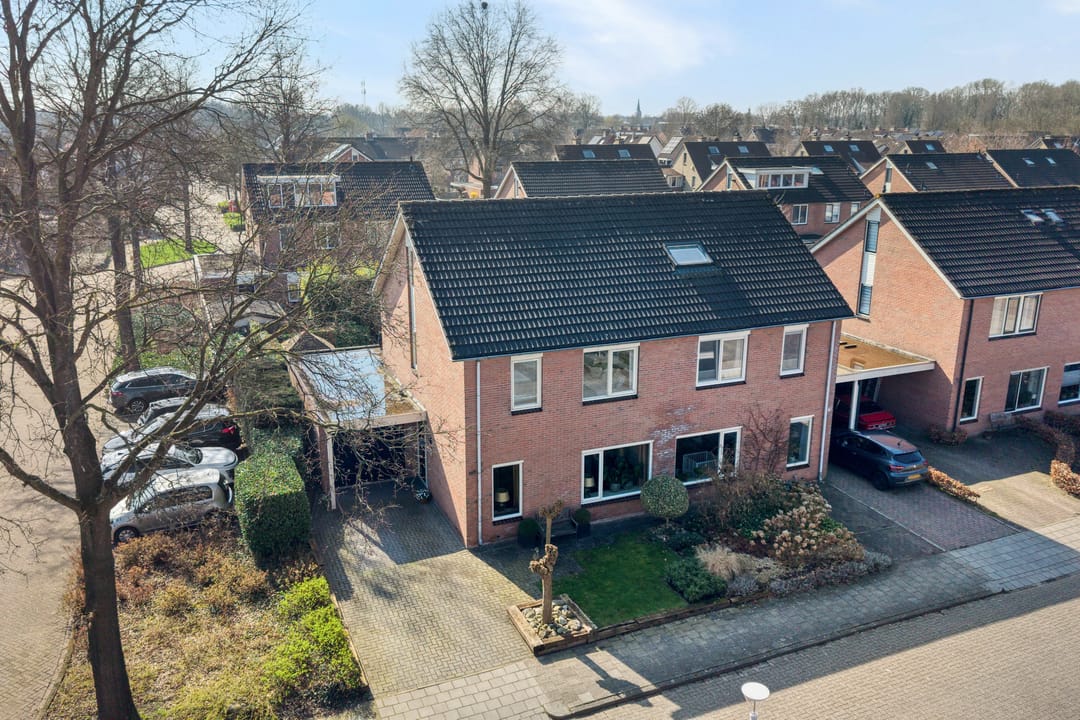 Photo 38 of Korenaar 1