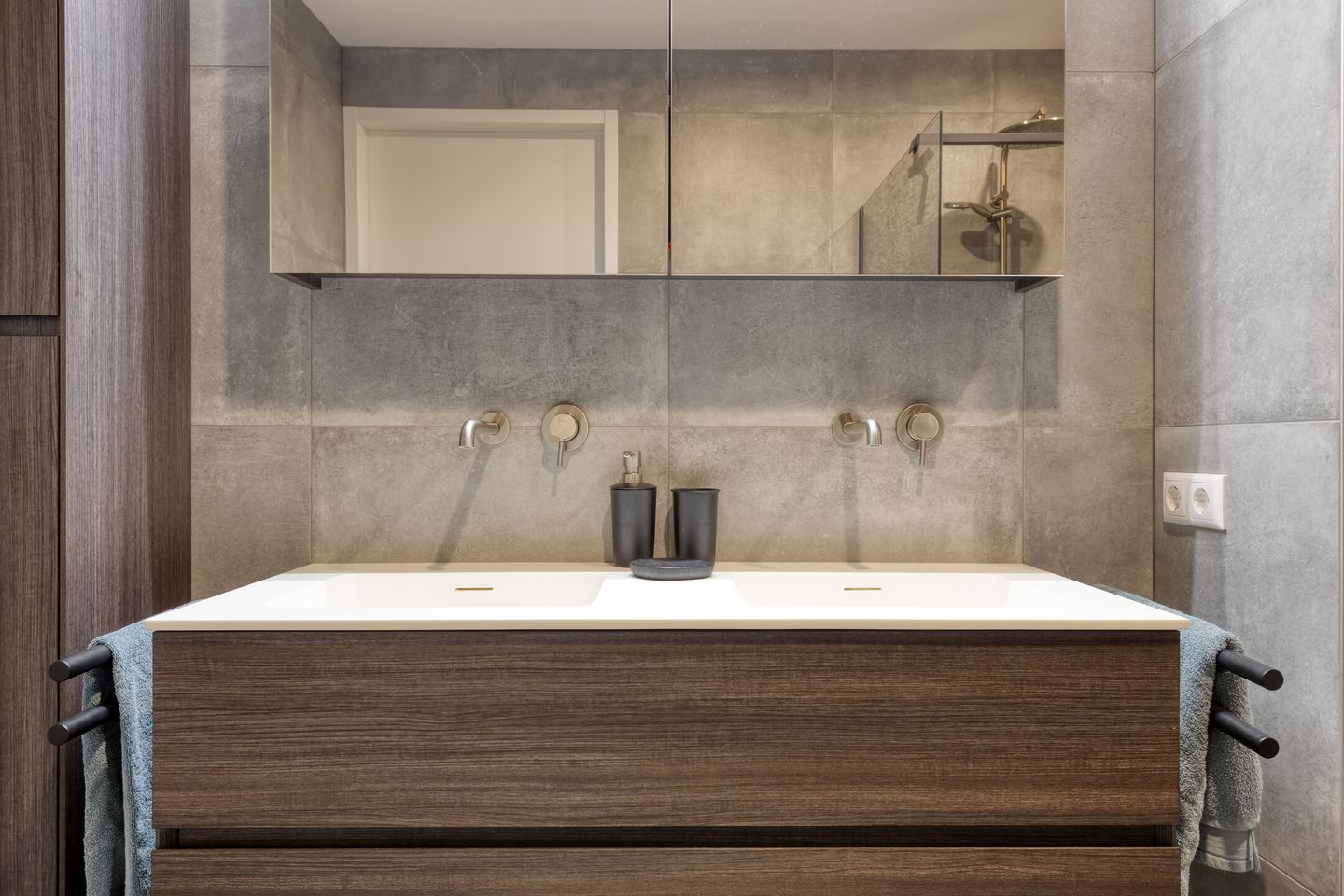 Foto 29 van Kerkstraat 36-B