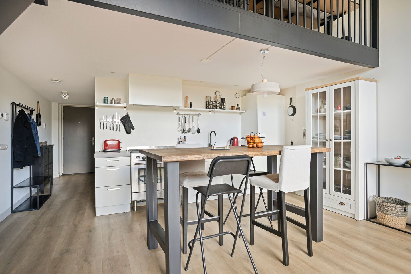 Foto 20 van Wolter ten Catestraat 57-J