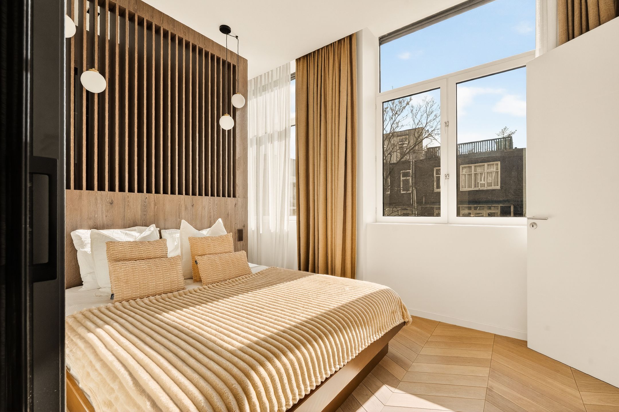 Photo 9 of Ruysdaelstraat 49-C6