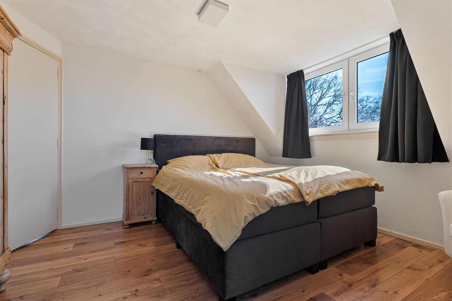 Foto 25 van Hofakkersweg 6