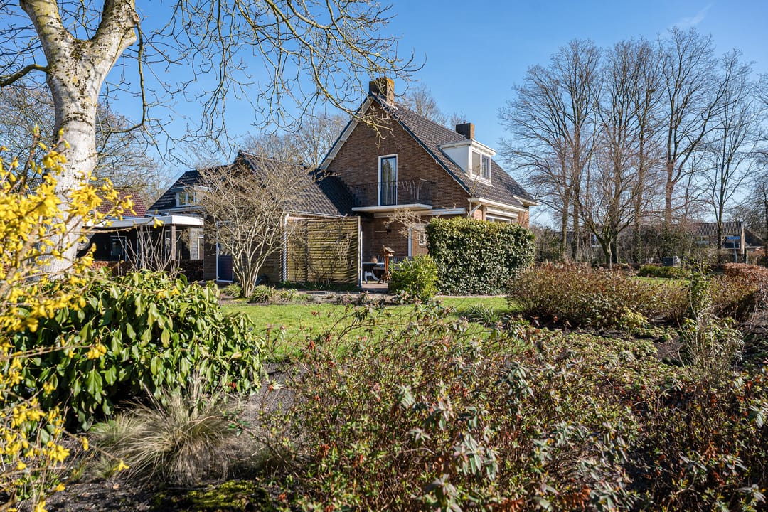 Foto 43 van Hofakkersweg 6