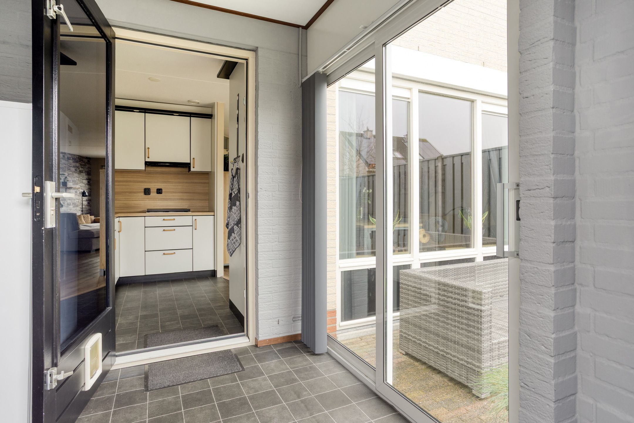 Photo 18 of Kantmos 42