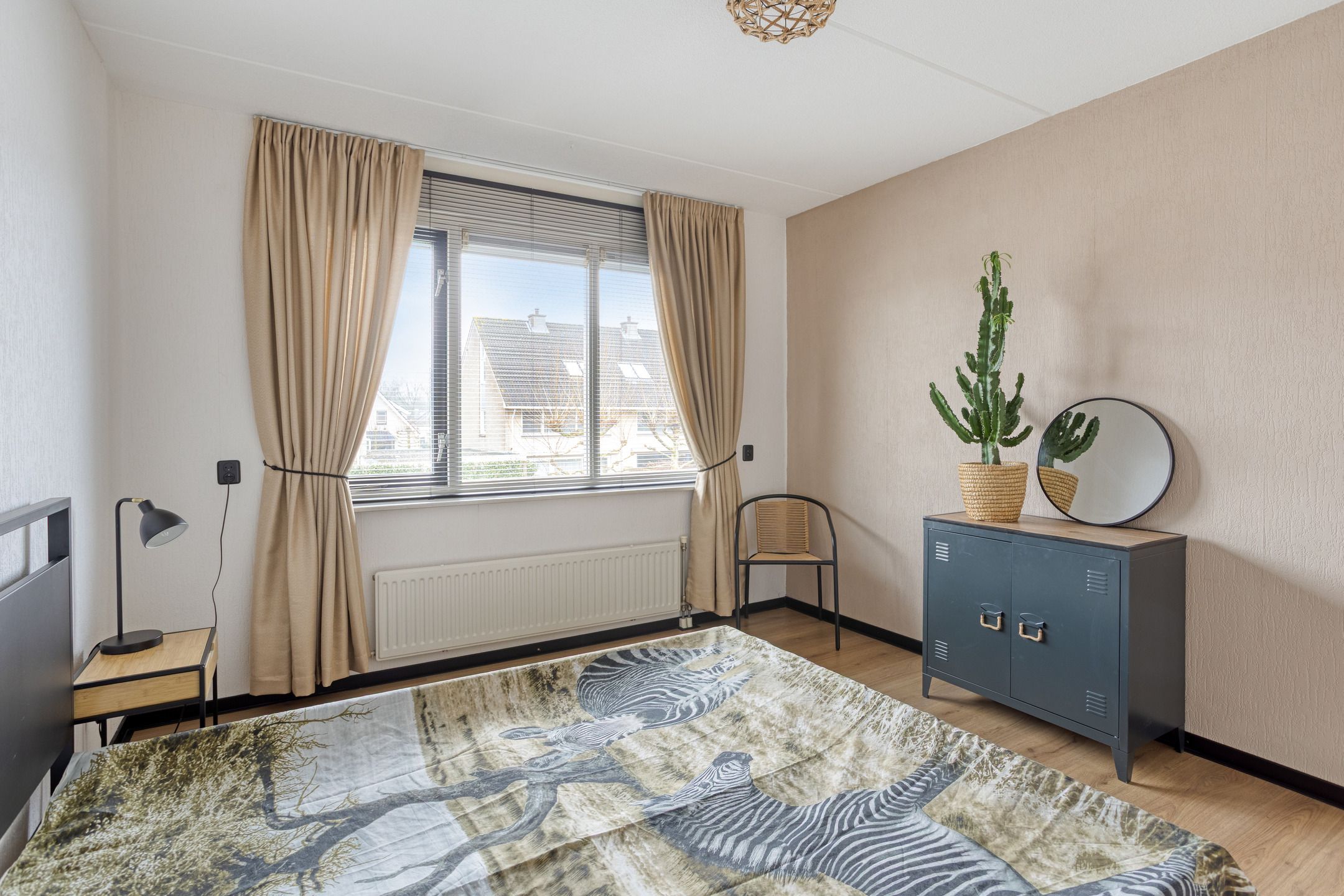 Photo 27 of Kantmos 42