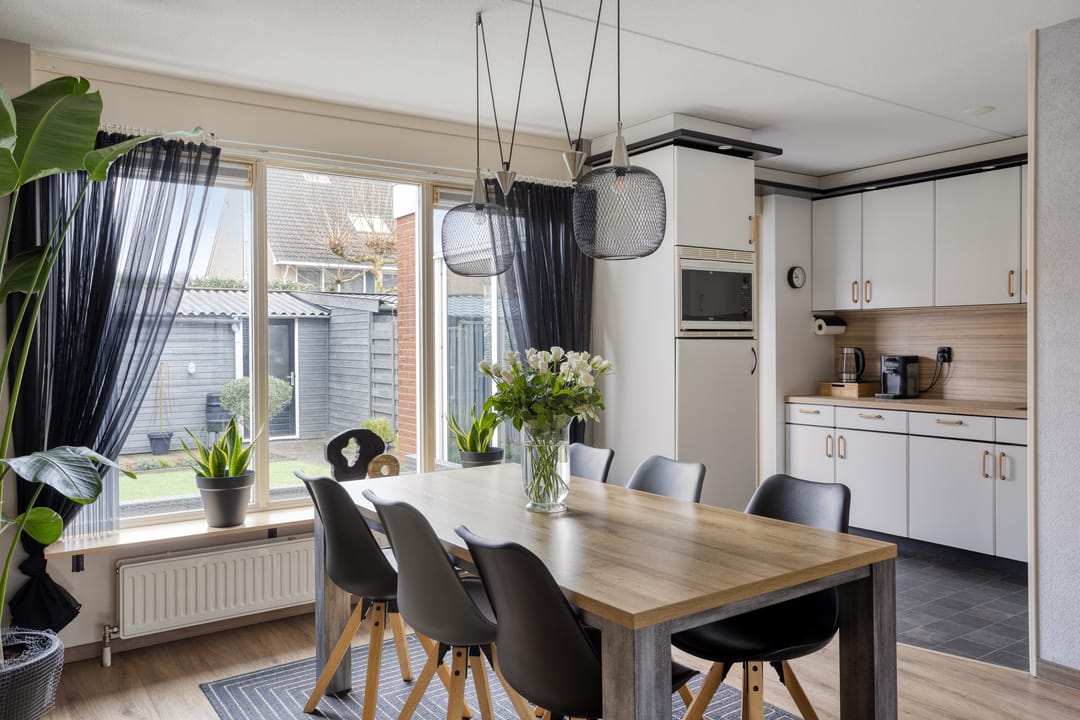 Photo 11 of Kantmos 42