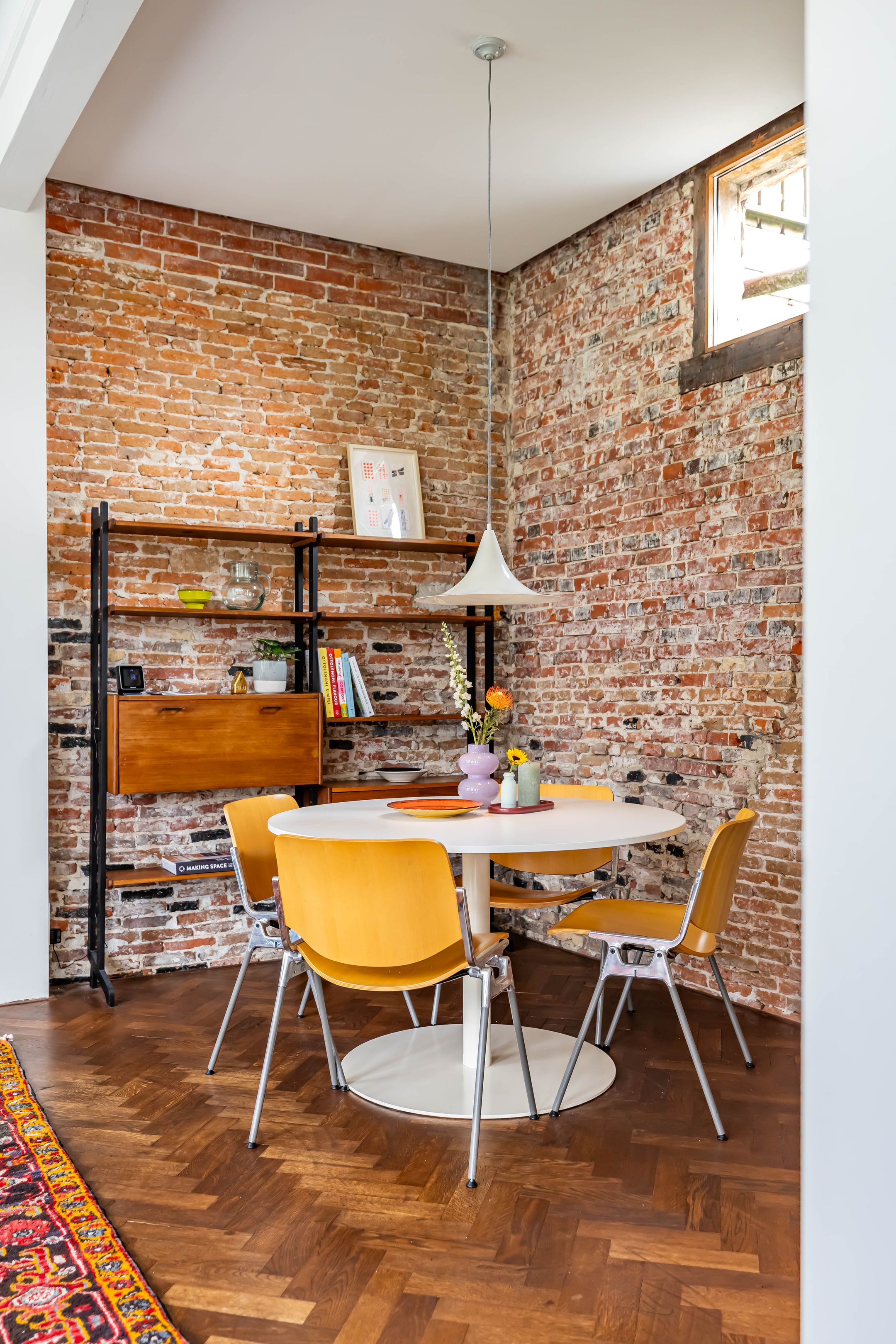 Photo 12 of Nieuwe Kerkhof 14-A