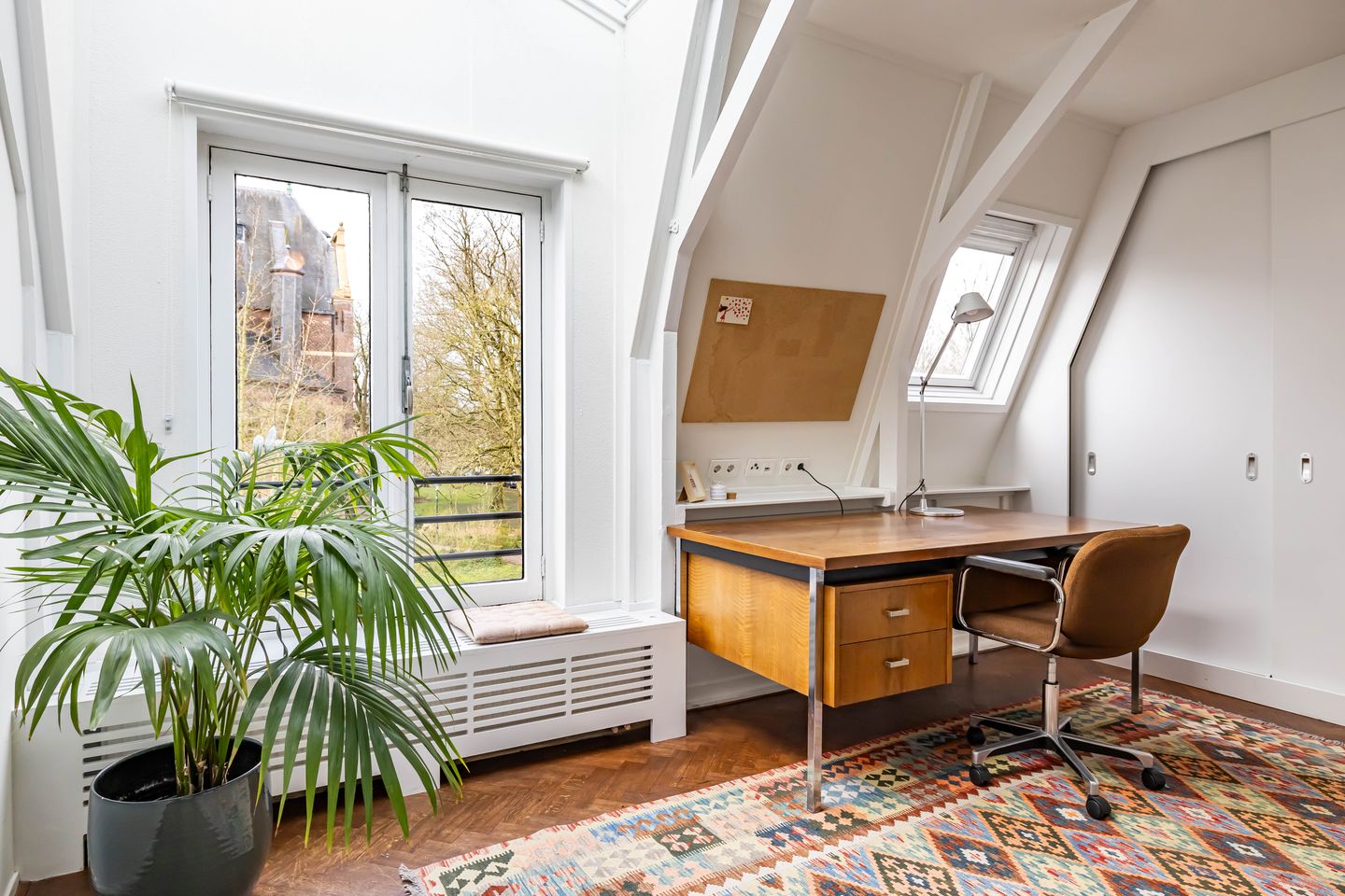 Photo 29 of Nieuwe Kerkhof 14-A