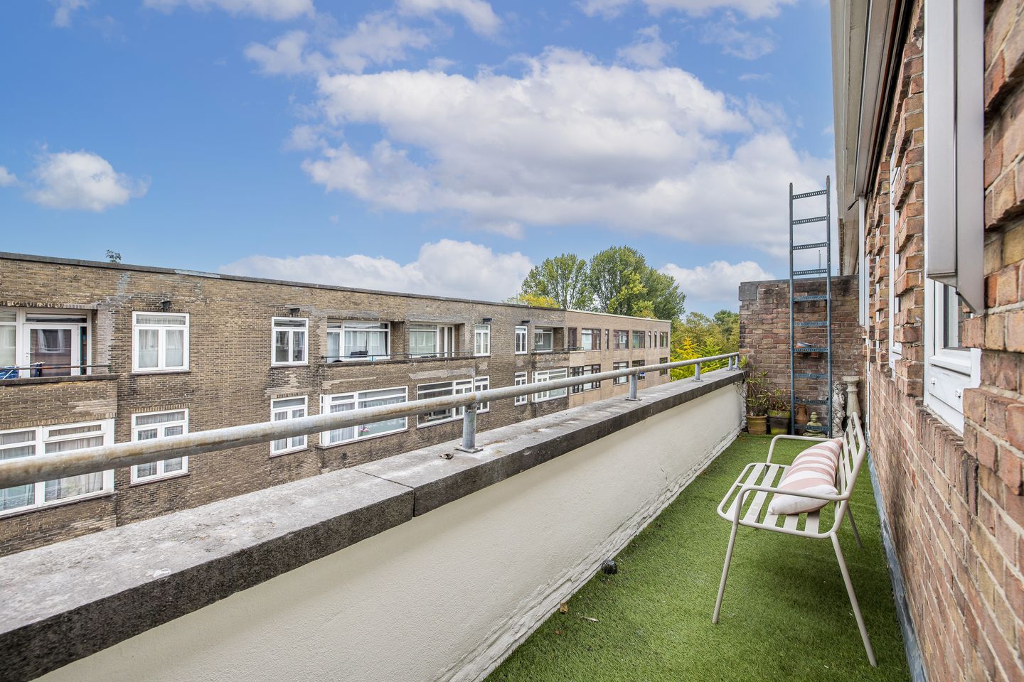 Foto 40 van Van der Meydestraat 27-A02