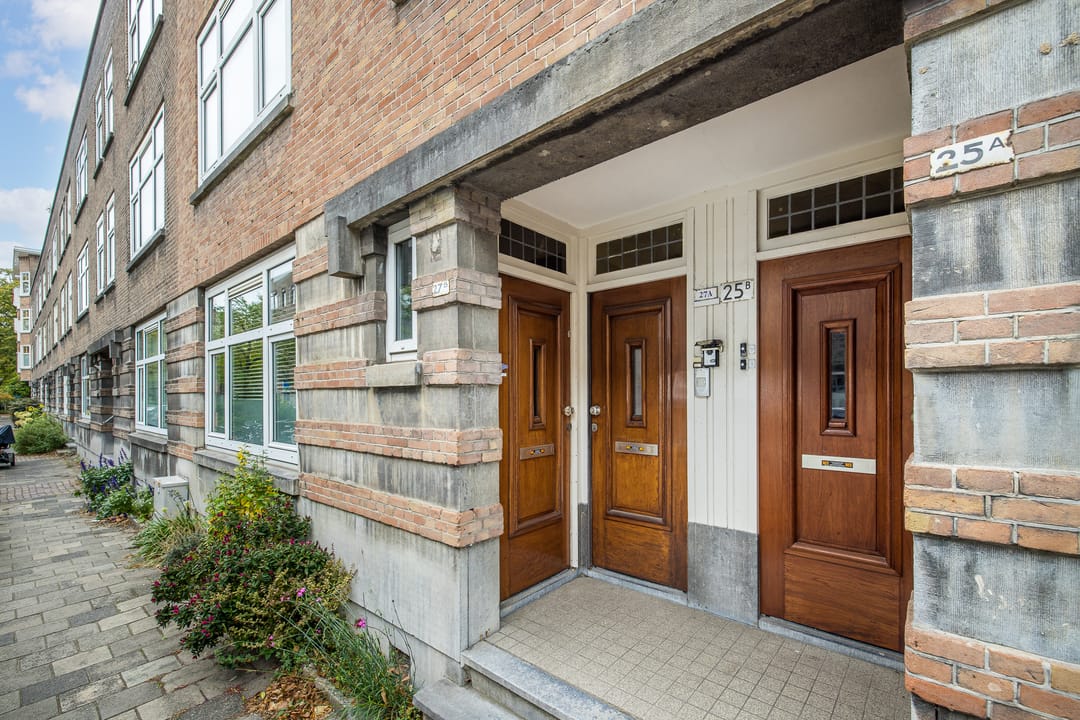 Foto 46 van Van der Meydestraat 27-A02