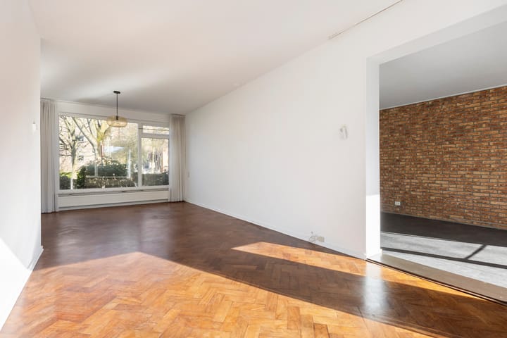 Photo 2 of Wegalaan 2