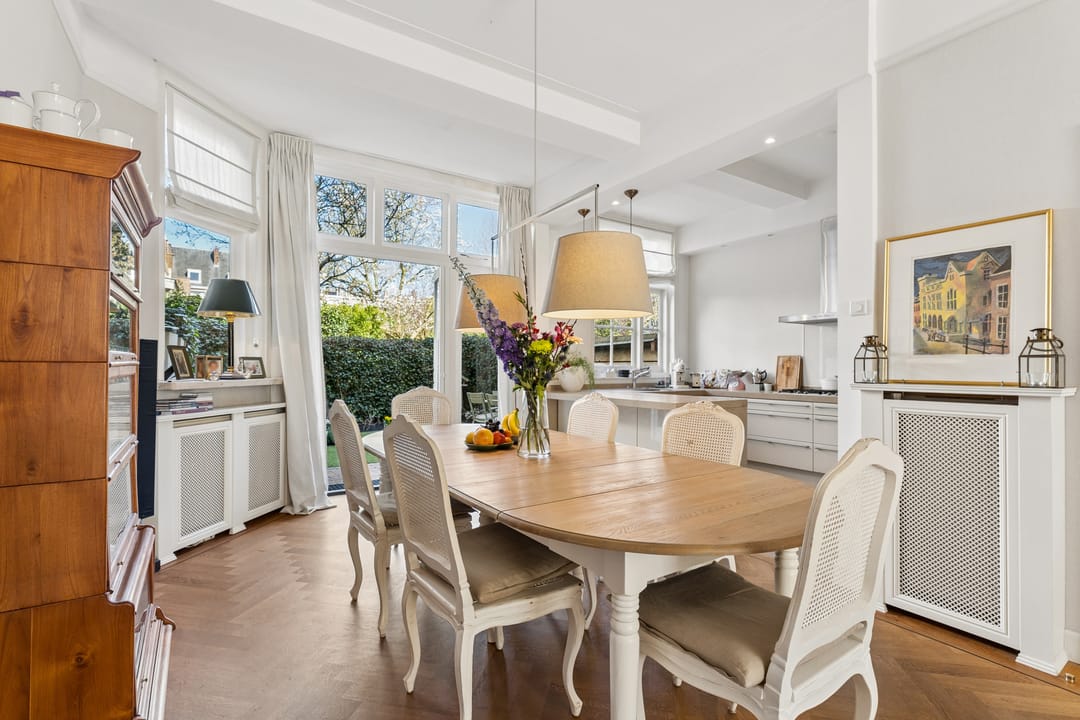 Photo 11 of Gerrit van der Veenstraat 98