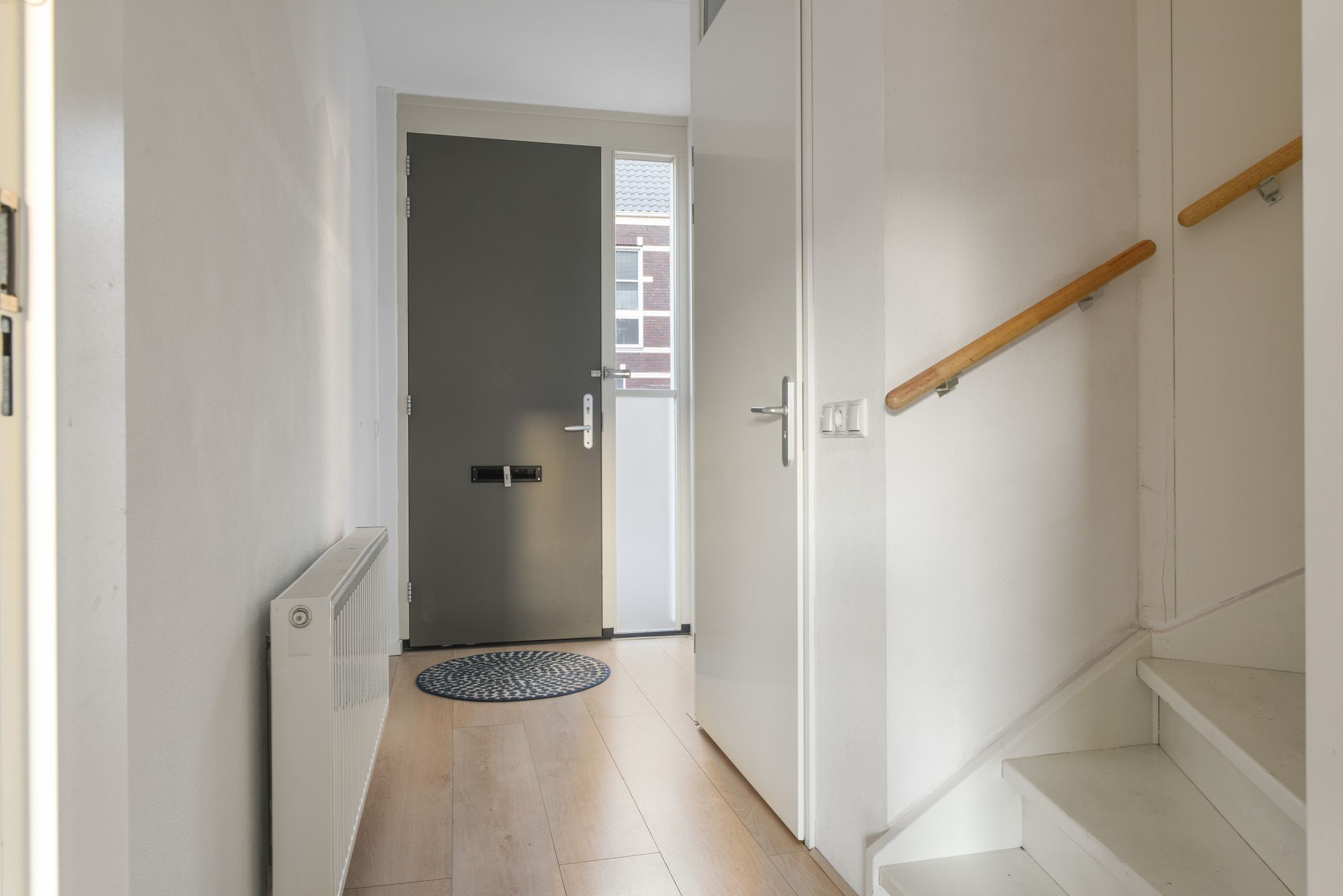 Photo 3 of Thoden van Velzenstraat 26