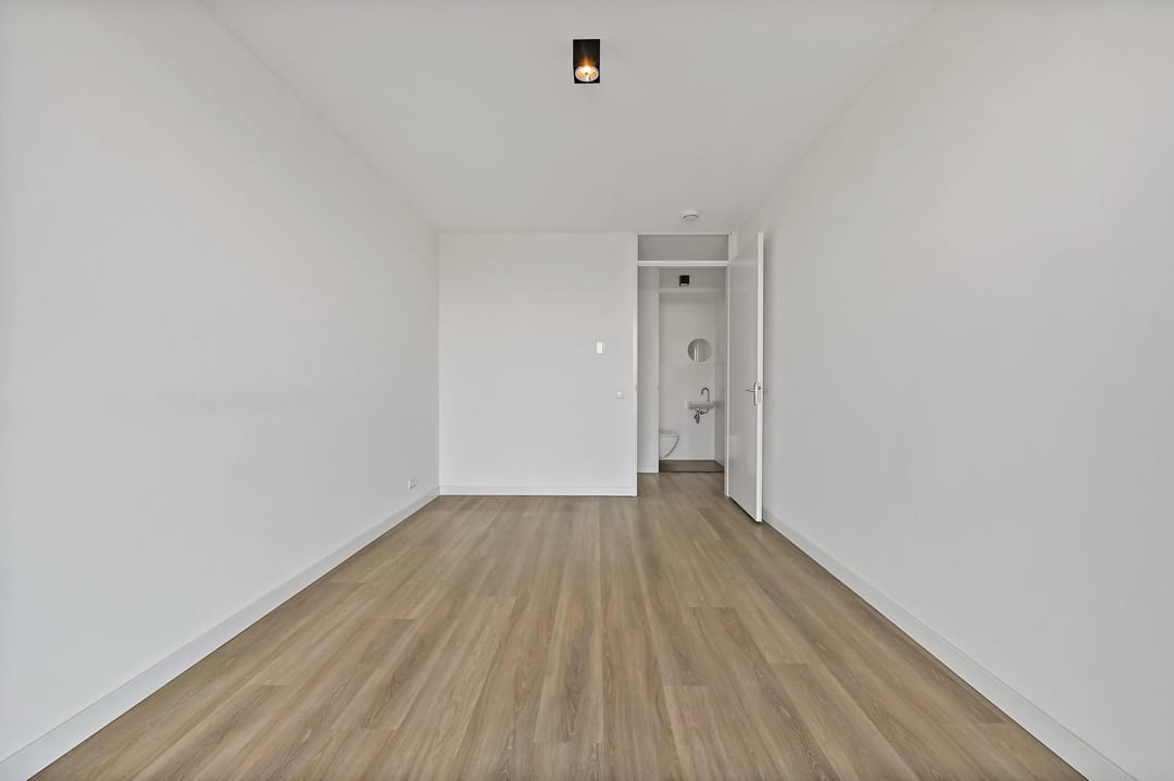 Photo 31 of Escamplaan 902-B