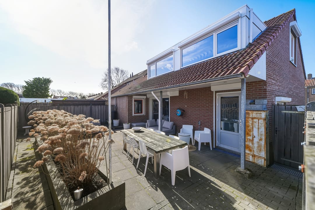 Photo 31 of IJsselstraat 7-A