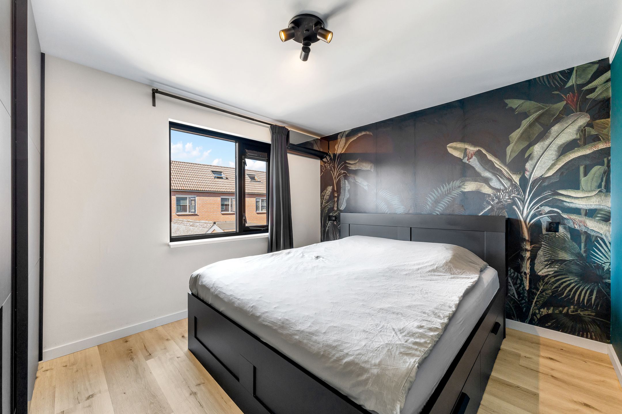 Foto 12 van Borneostraat 65