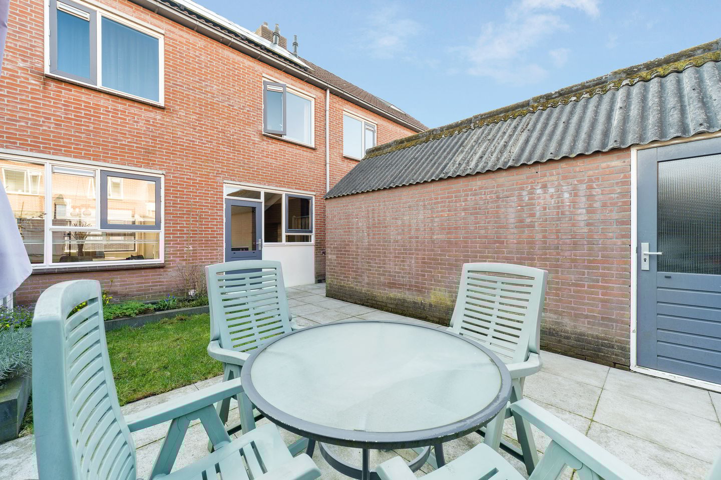 Foto 25 van Borneostraat 65