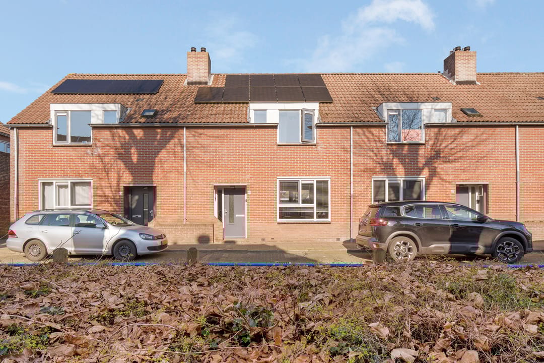 Foto 26 van Borneostraat 65