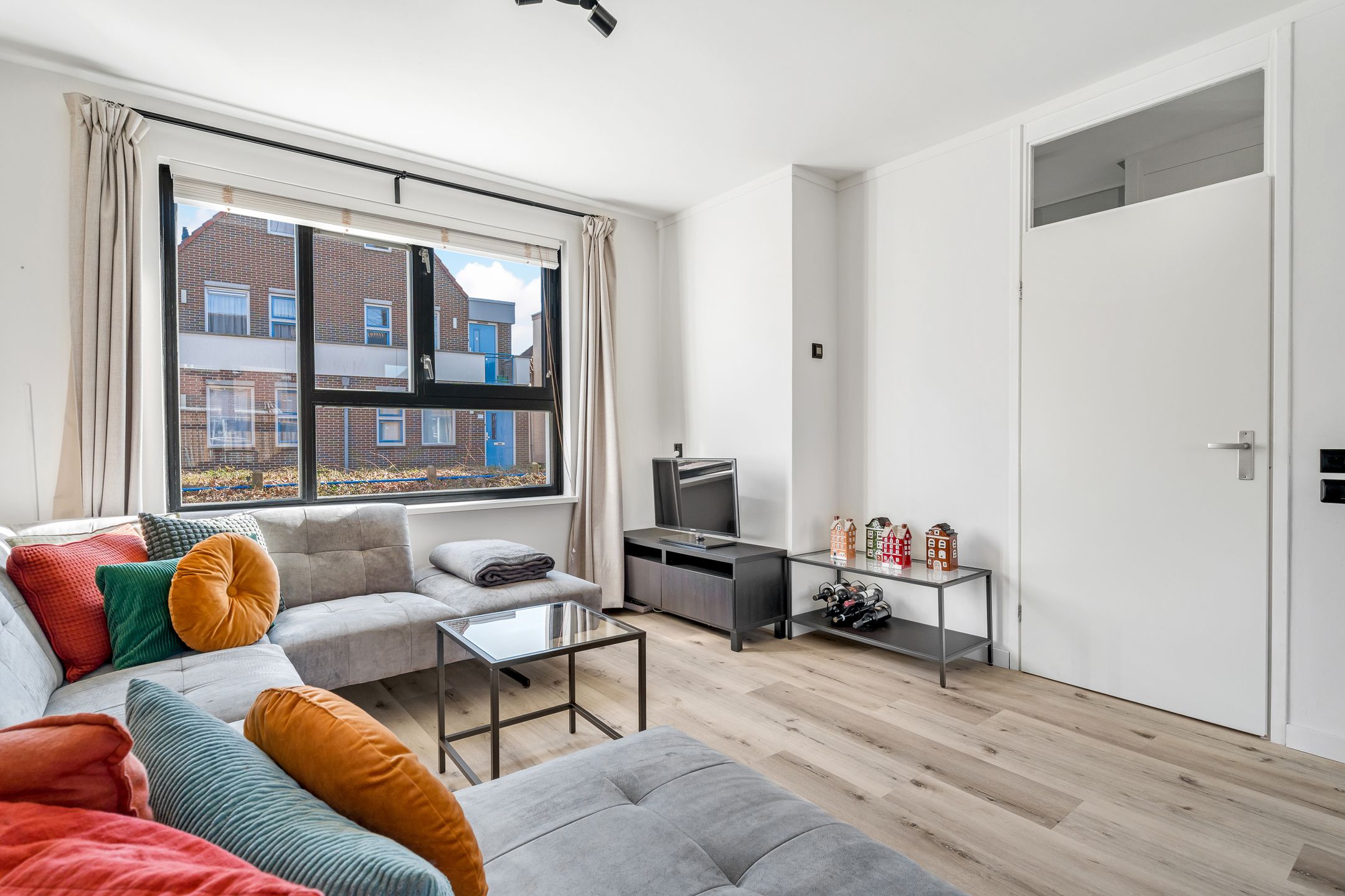 Foto 9 van Borneostraat 65