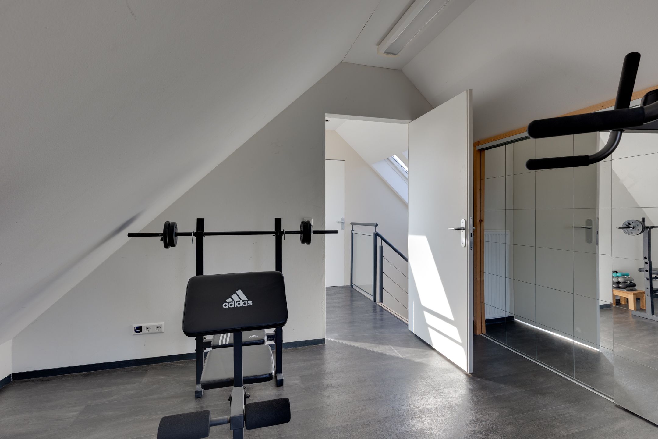 Foto 51 van Leliestraat 31-A