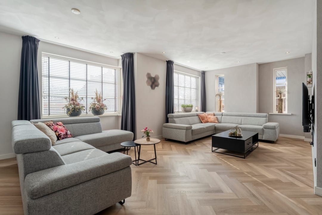 Foto 17 van de Marke 9