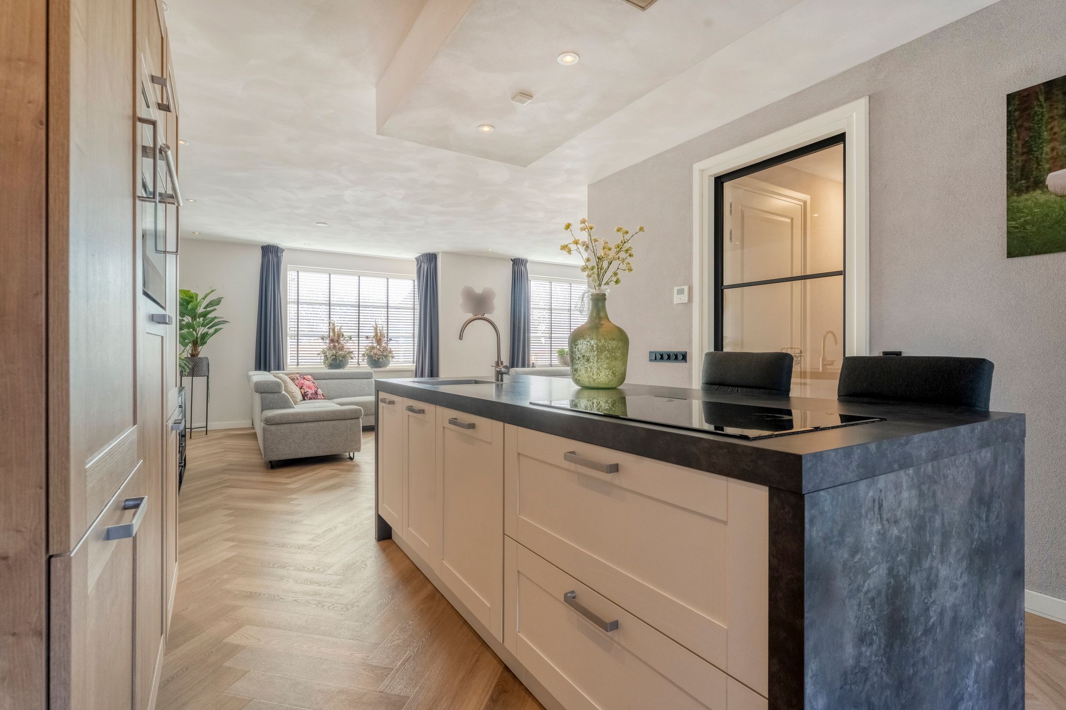 Foto 27 van de Marke 9