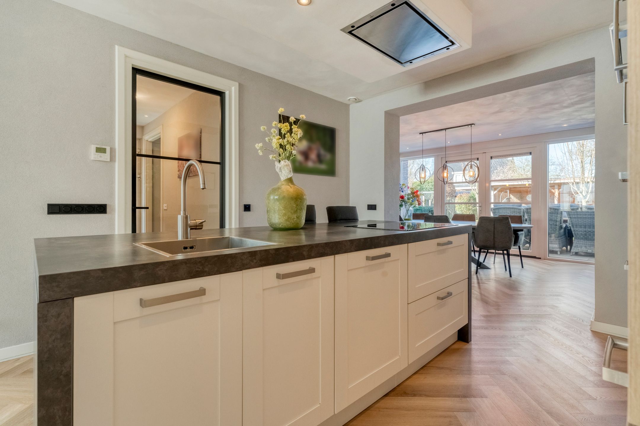 Foto 30 van de Marke 9