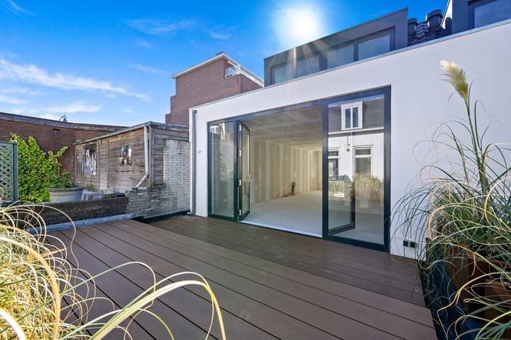 Foto 2 van Roerstraat 6-A