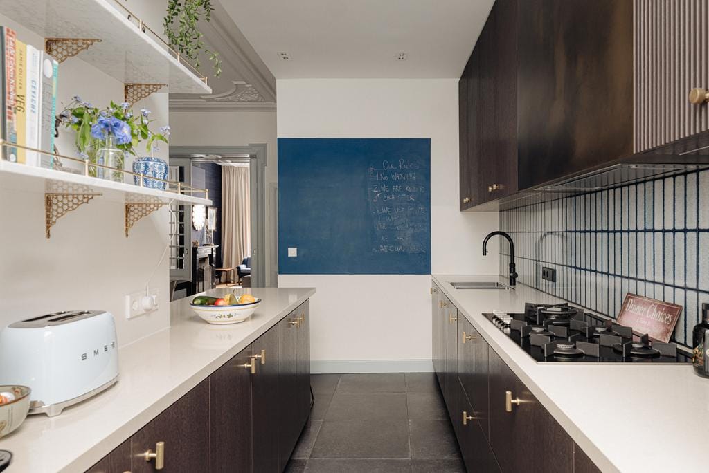 Renovated Apartment with Four Bedrooms and Sunny Garden in Statenkwartier — 72