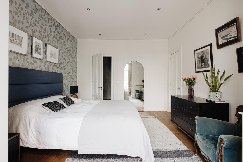 Renovated Apartment with Four Bedrooms and Sunny Garden in Statenkwartier — 86