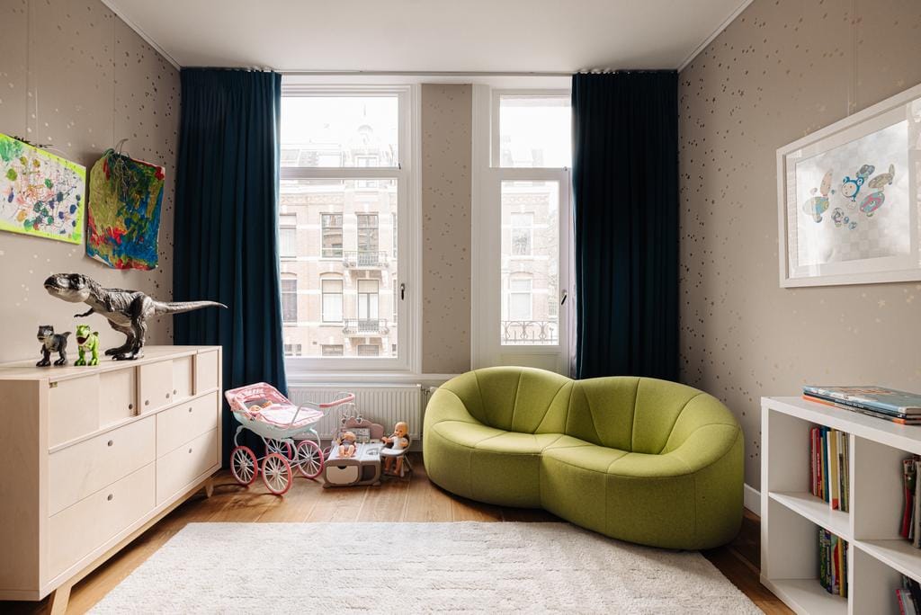 Renovated Apartment with Four Bedrooms and Sunny Garden in Statenkwartier — 93