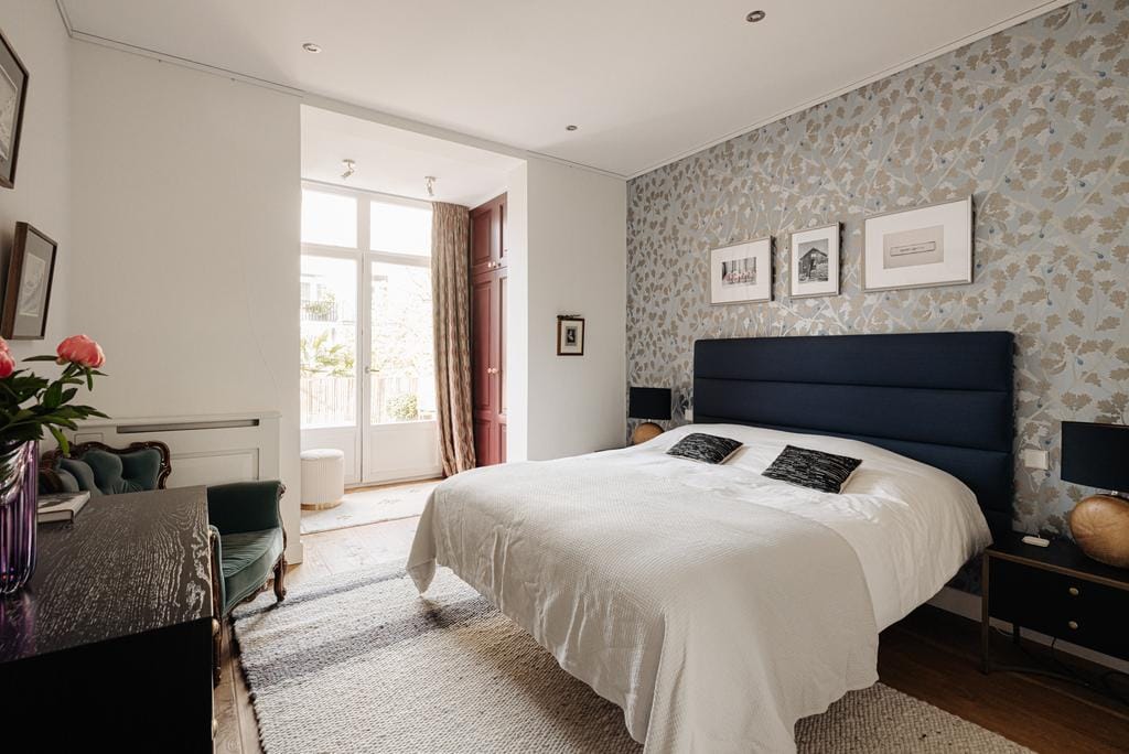 Renovated Apartment with Four Bedrooms and Sunny Garden in Statenkwartier — 85