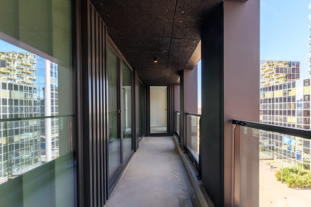 Photo 11 of Hogehilweg 12-B15