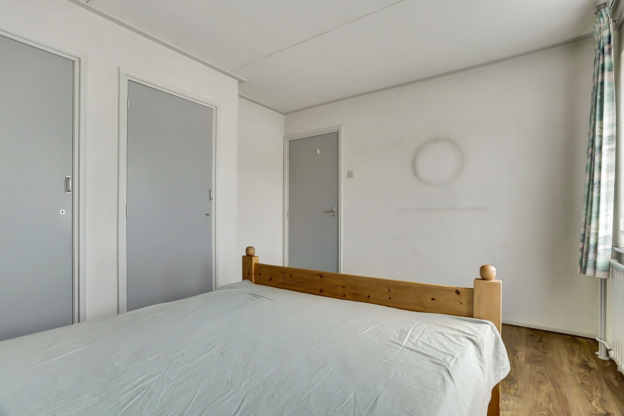 Spacious detached family home with large garden in Esbeek requiring modernization — 18