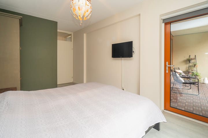 Photo 5 of Enschotsestraat 273