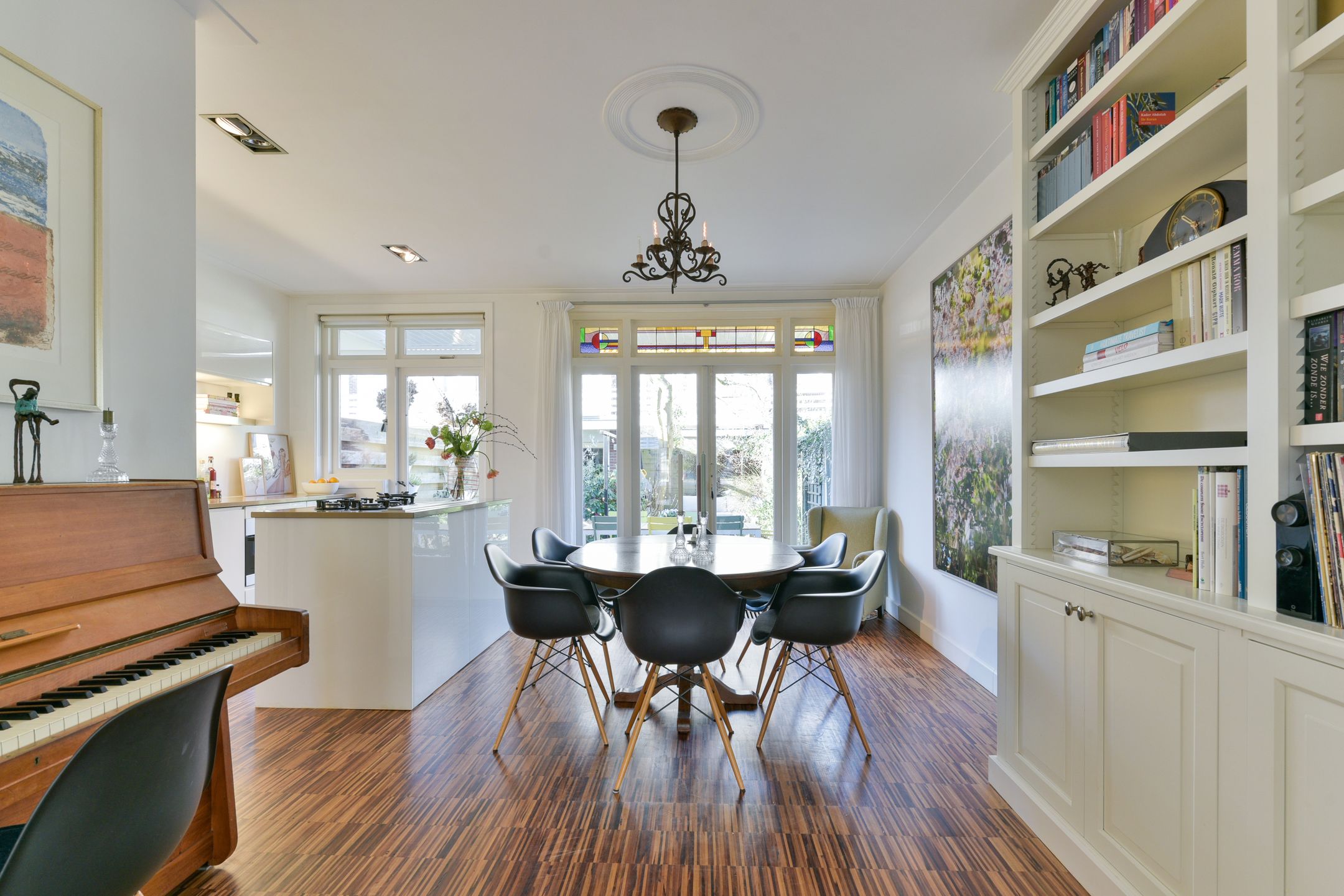 Foto 12 van Mendelssohnstraat 68