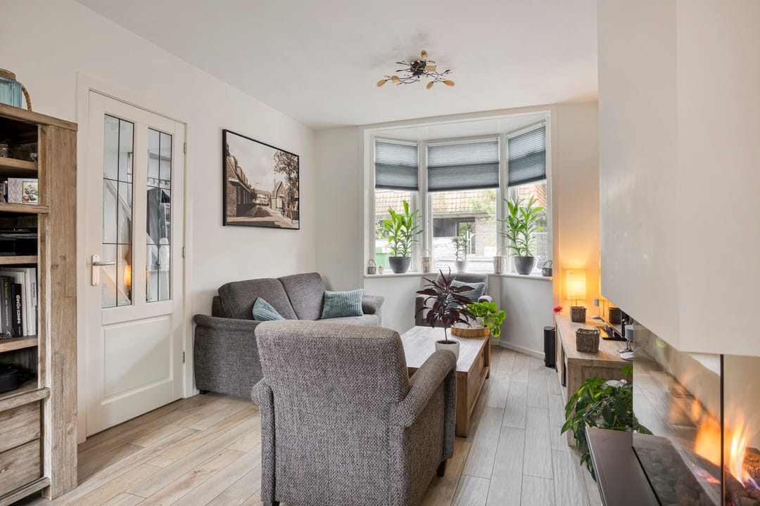 Photo 11 of Rozenstraat 48