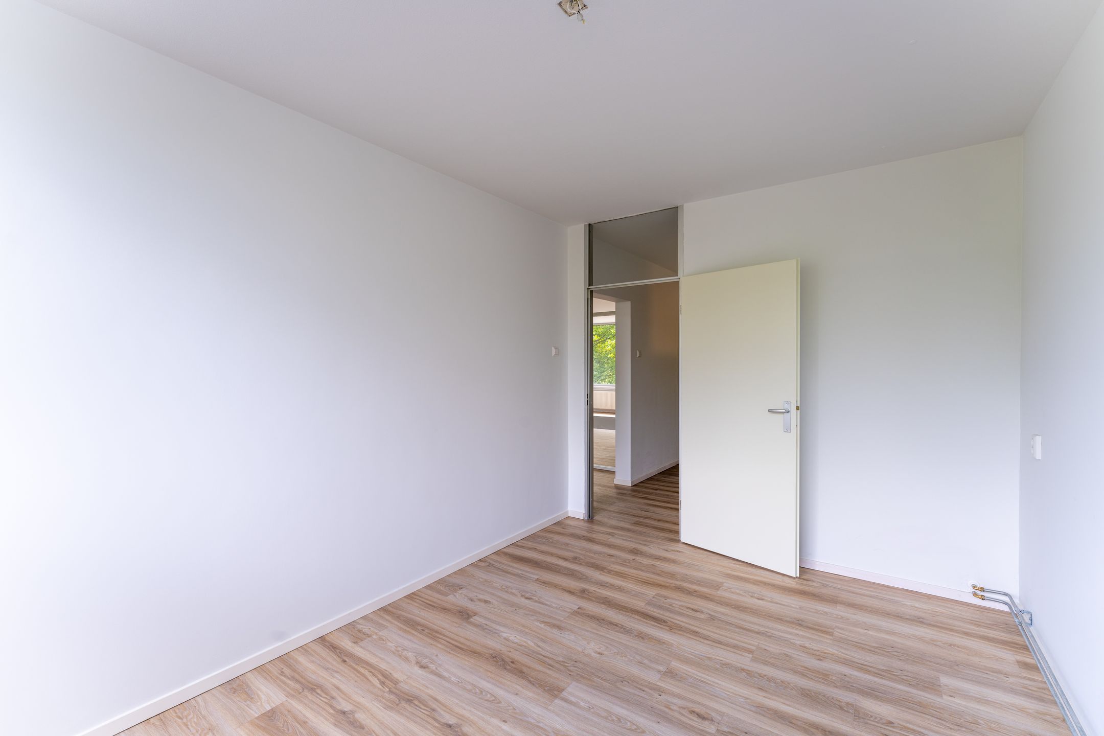 Foto 24 van Verdiweg 523