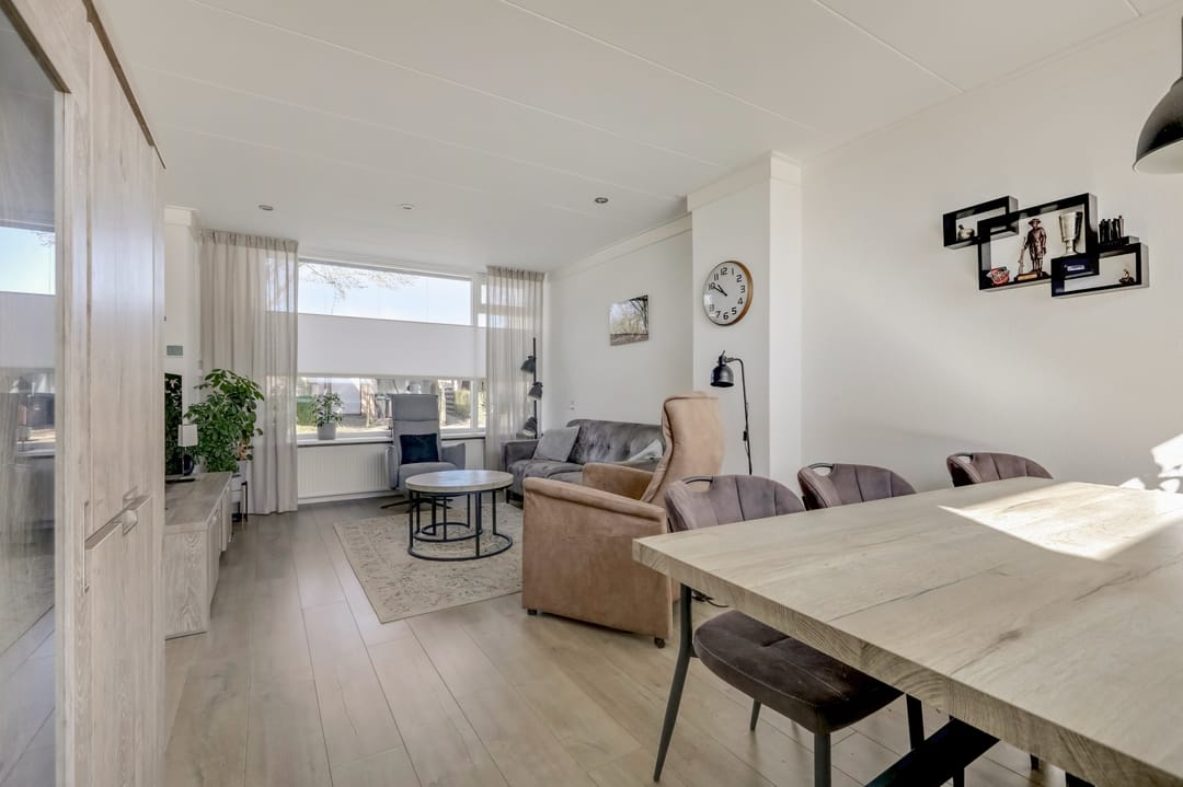 Photo 2 of Oranjestraat 34