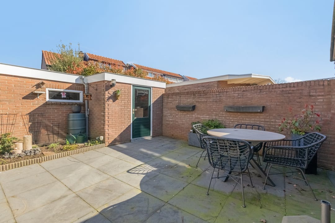 Photo 38 of Oranjestraat 34