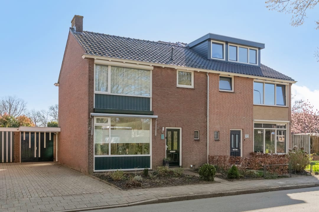 Photo 46 of Oranjestraat 34