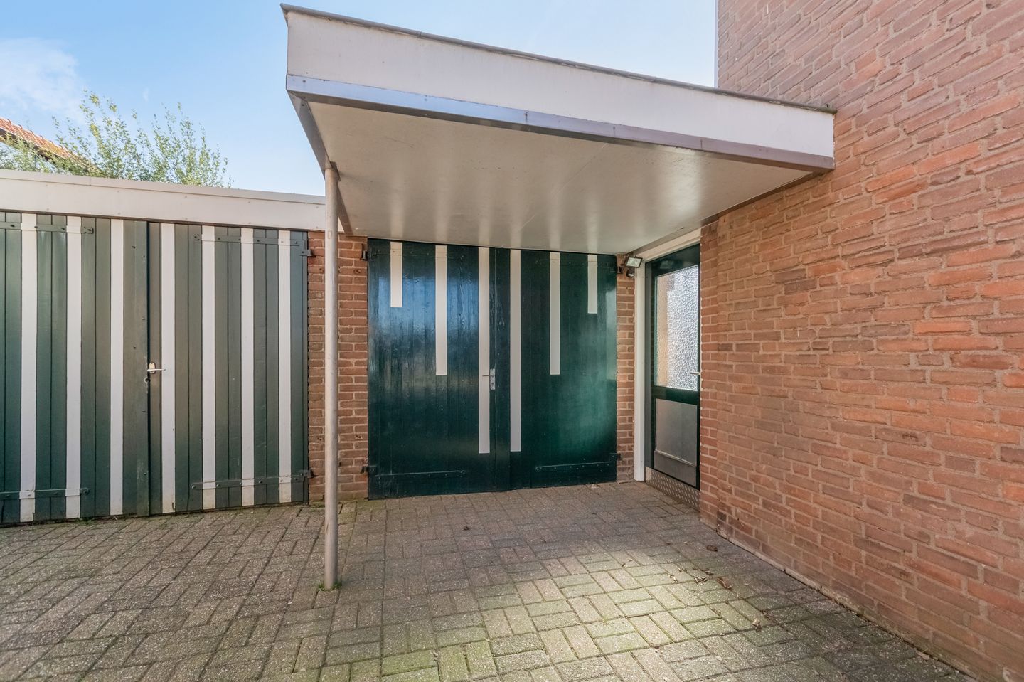 Photo 40 of Oranjestraat 34