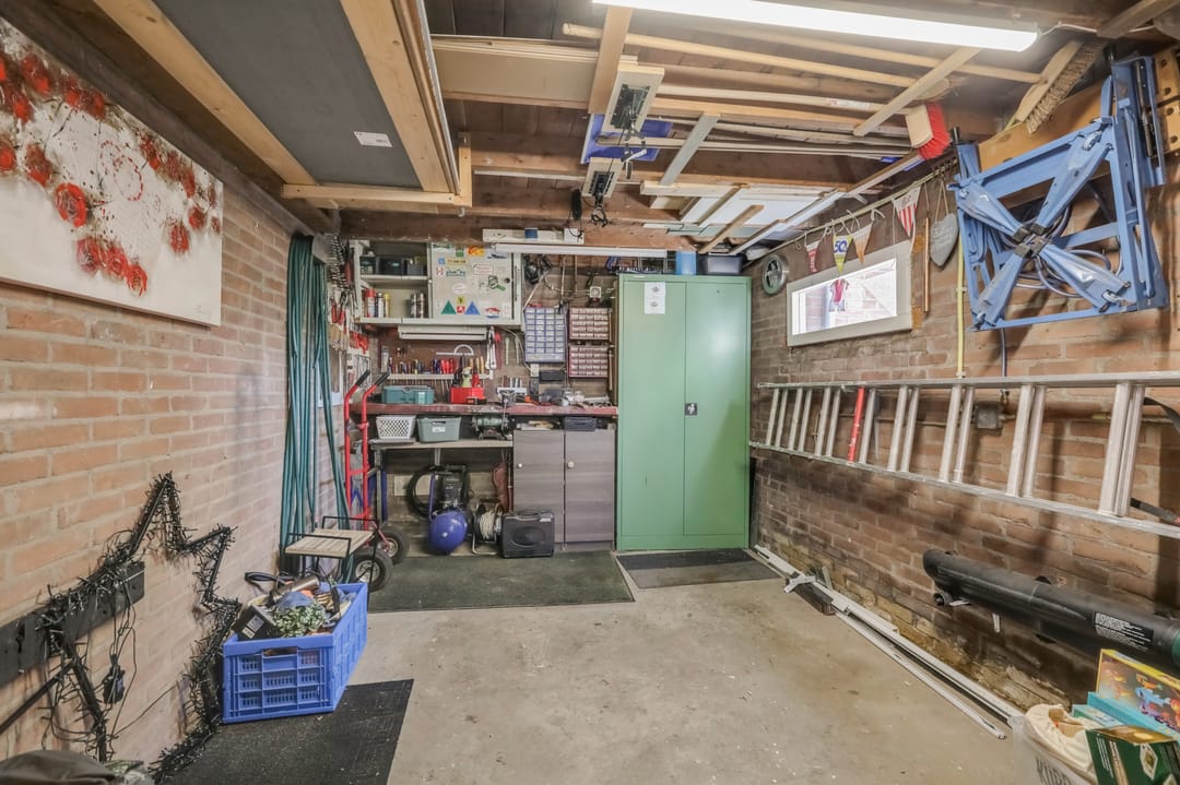 Photo 41 of Oranjestraat 34