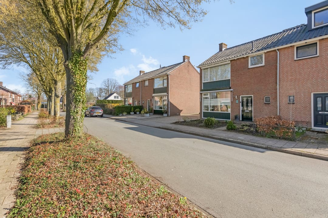 Photo 47 of Oranjestraat 34