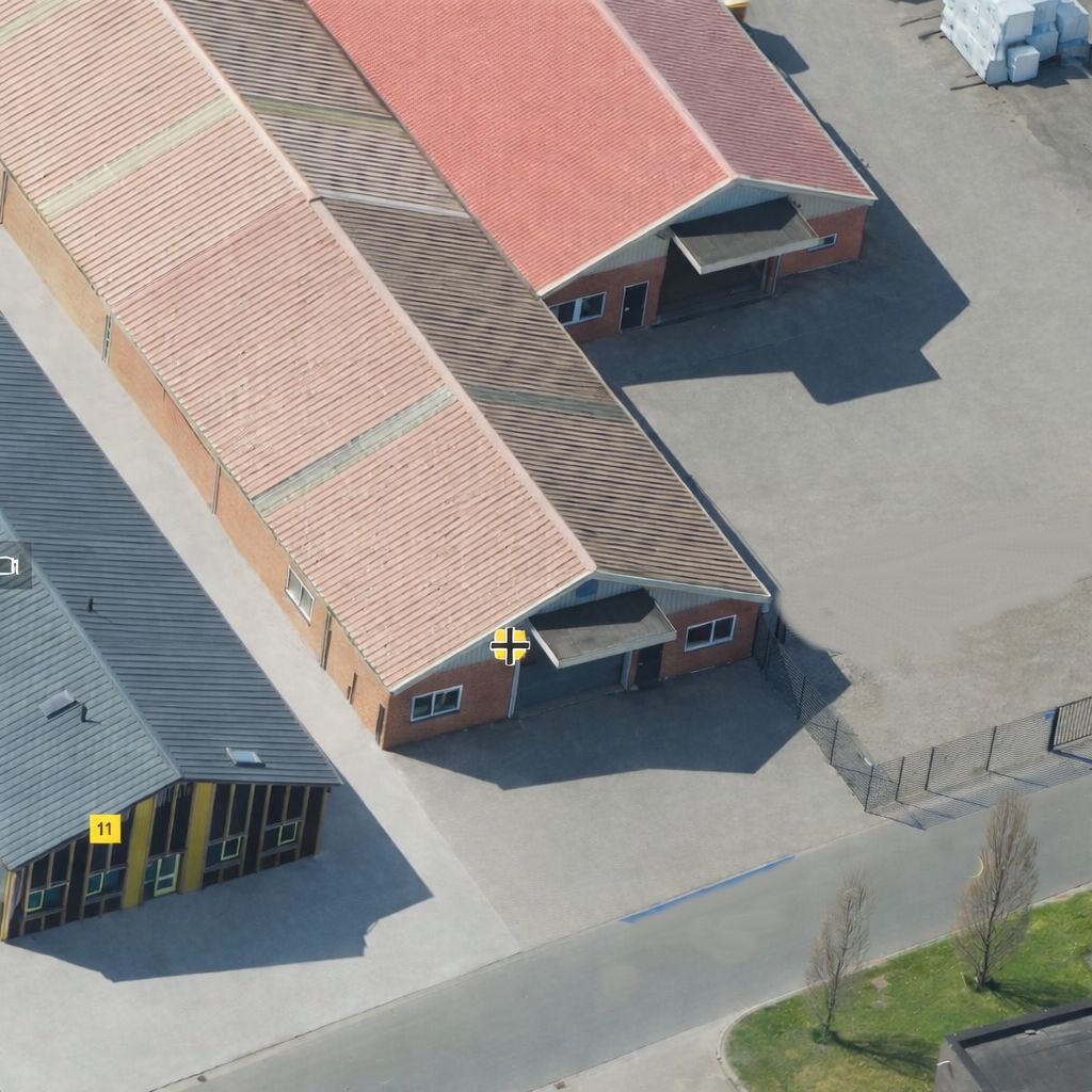 Bekijk foto 3 van Nijverheidsweg 13