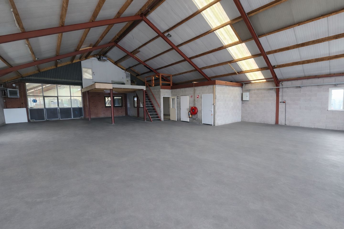 Bekijk foto 5 van Nijverheidsweg 13