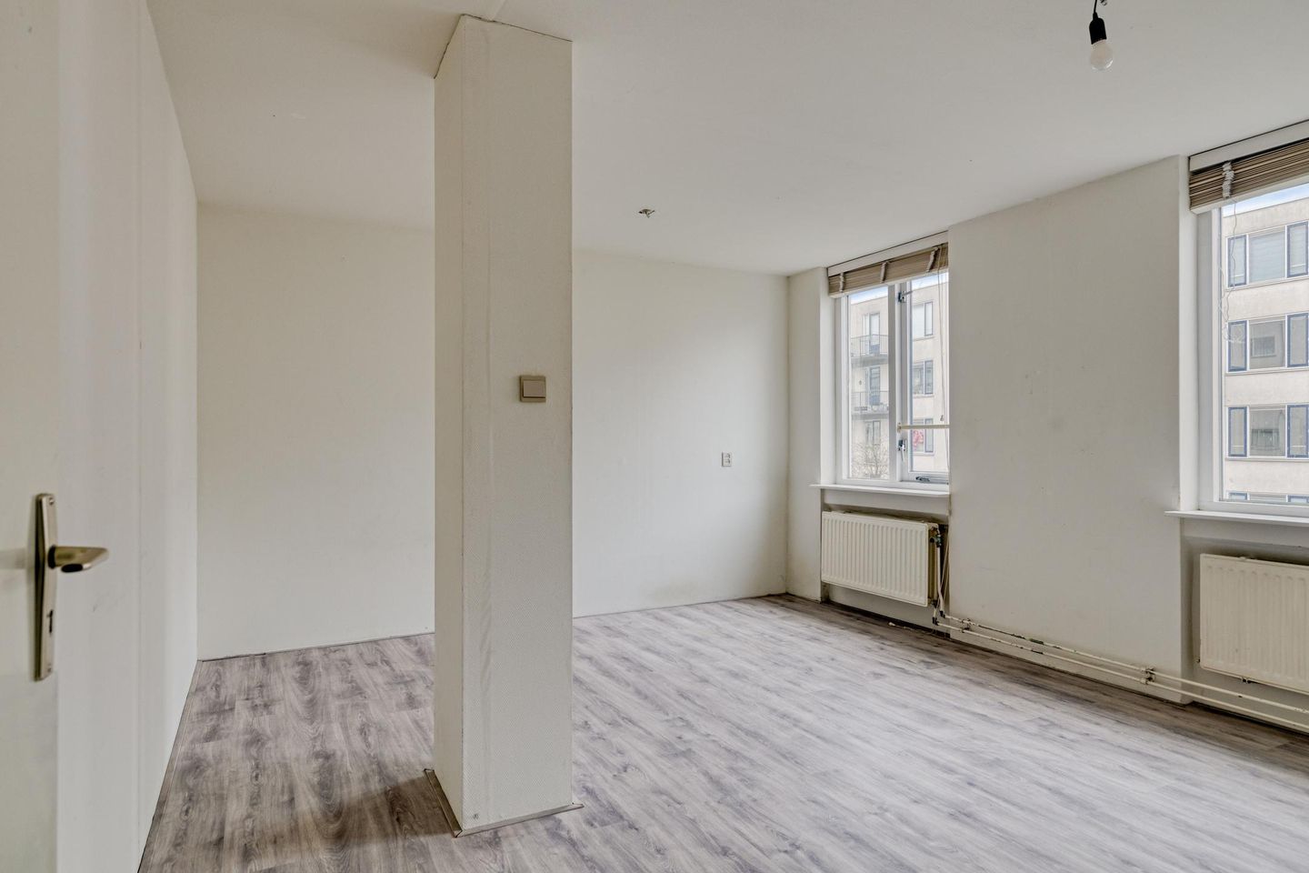 Spacious 4-room apartment with garden in Rotterdam Overschie — 18