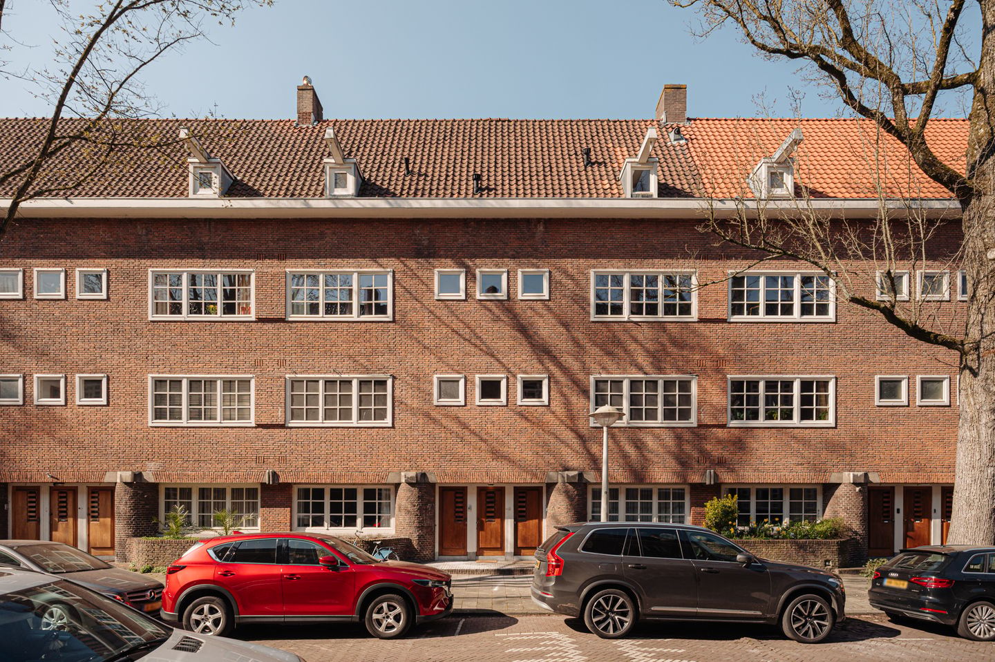 Photo 1 of Leonardostraat 6-2